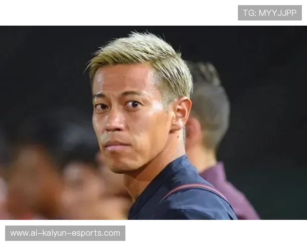 9号球星的传奇之路 揭秘世界足球明星背后的精彩故事