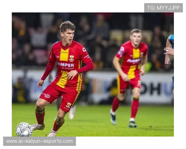 《中国足球球星精彩瞬间尽收眼底的足球直播与数据分析平台》